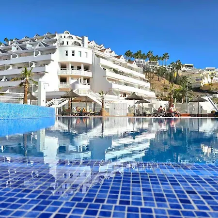 Atlantic View Terrace Apartment *